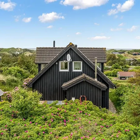 Skamhals - 700m From The Sea By Interhome * Blokhus