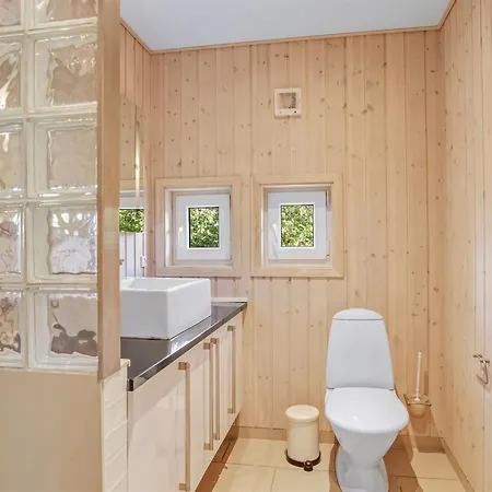 Feriehus Skamhals - 700m From The Sea By Interhome *